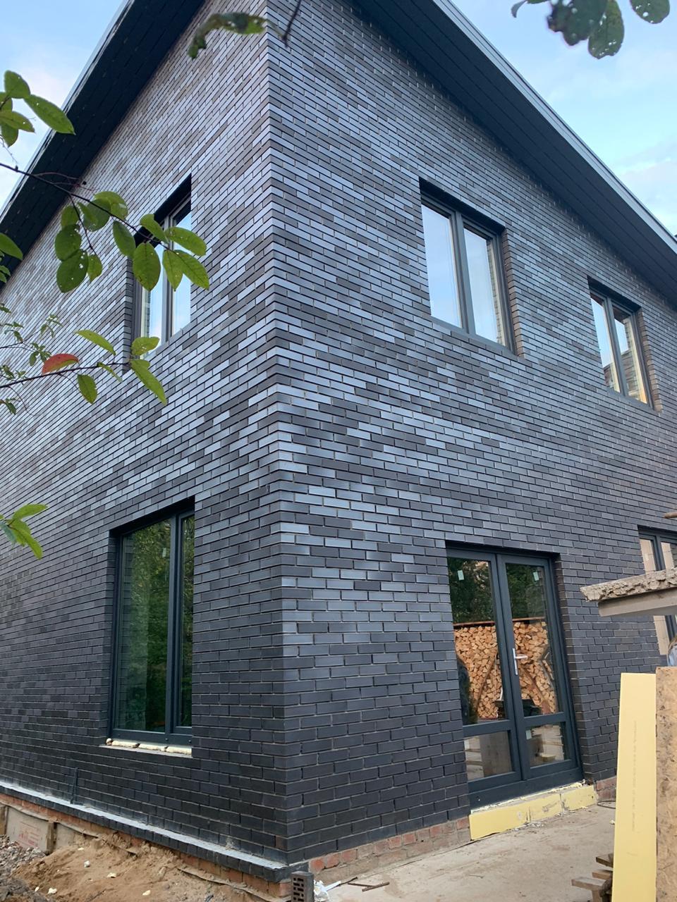 Кирпич Российский Облицовочный, Черный Сплошной, 1NF, Recke